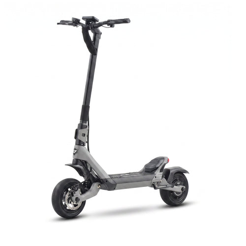 BOE 808, trottinette electrique double moteur, vue de profil sur fond blanc
