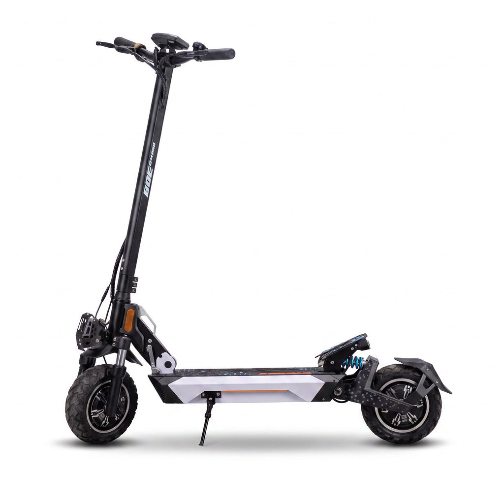 BOE G4, trottinette electrique tout-terrain, vue trois quarts